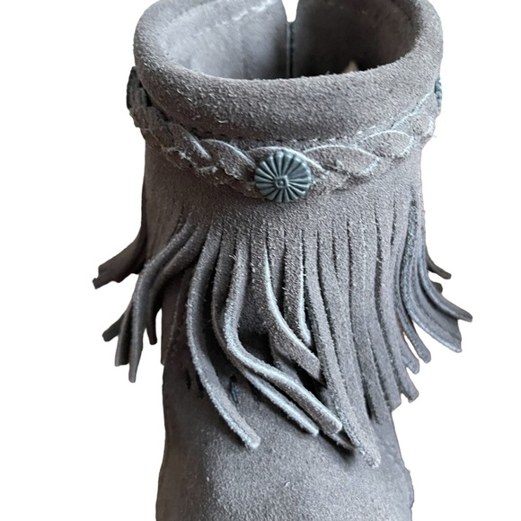 Minnetonka Moccasin High Top Back Zip Suede Leather Upper Boots In Grey Size: 7 - Picture 7 of 7